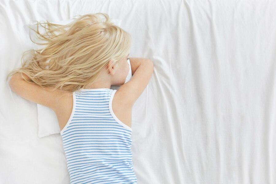 comfortable sleeping positions for neck pain

